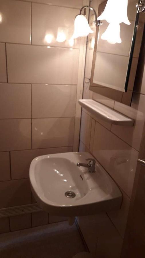 " Art Ddr" Eig Bad Dir Im Zim, 3 Og, Treppensteigen Kein Fruehhstueck Keine Kueche Nur Uebernachtung Parkpl, Wifi, Blankenb Hotell Blankenburg  Exteriör bild