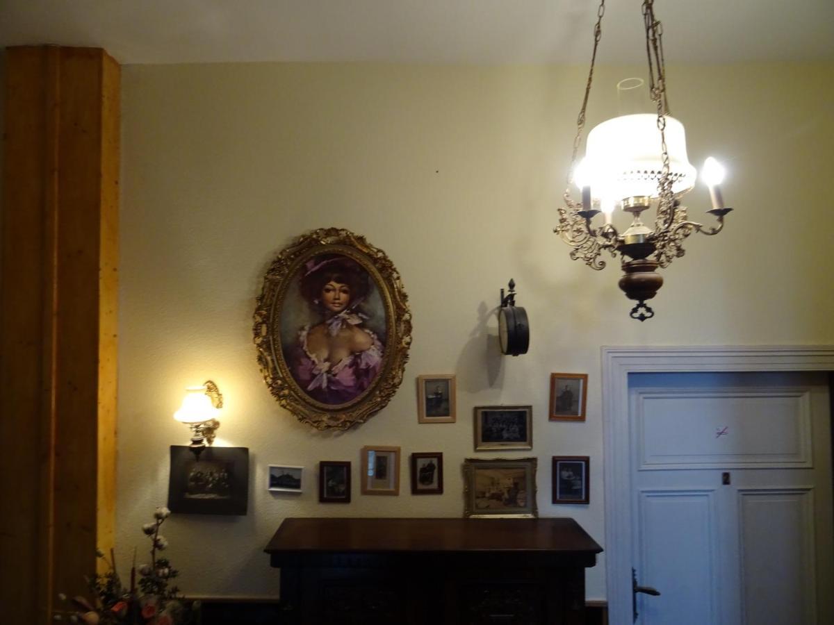 " Art Ddr" Eig Bad Dir Im Zim, 3 Og, Treppensteigen Kein Fruehhstueck Keine Kueche Nur Uebernachtung Parkpl, Wifi, Blankenb Hotell Blankenburg  Exteriör bild